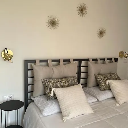 Excellent Paola's Guest house *